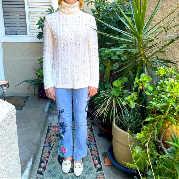 White/gold Prada pebbled leather shoes - Picture 6 of 16